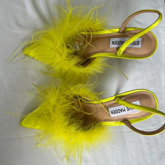 Steve Madden Alexis sling back feather heel in lime with pointed toe size women’ - Picture 2 of 6